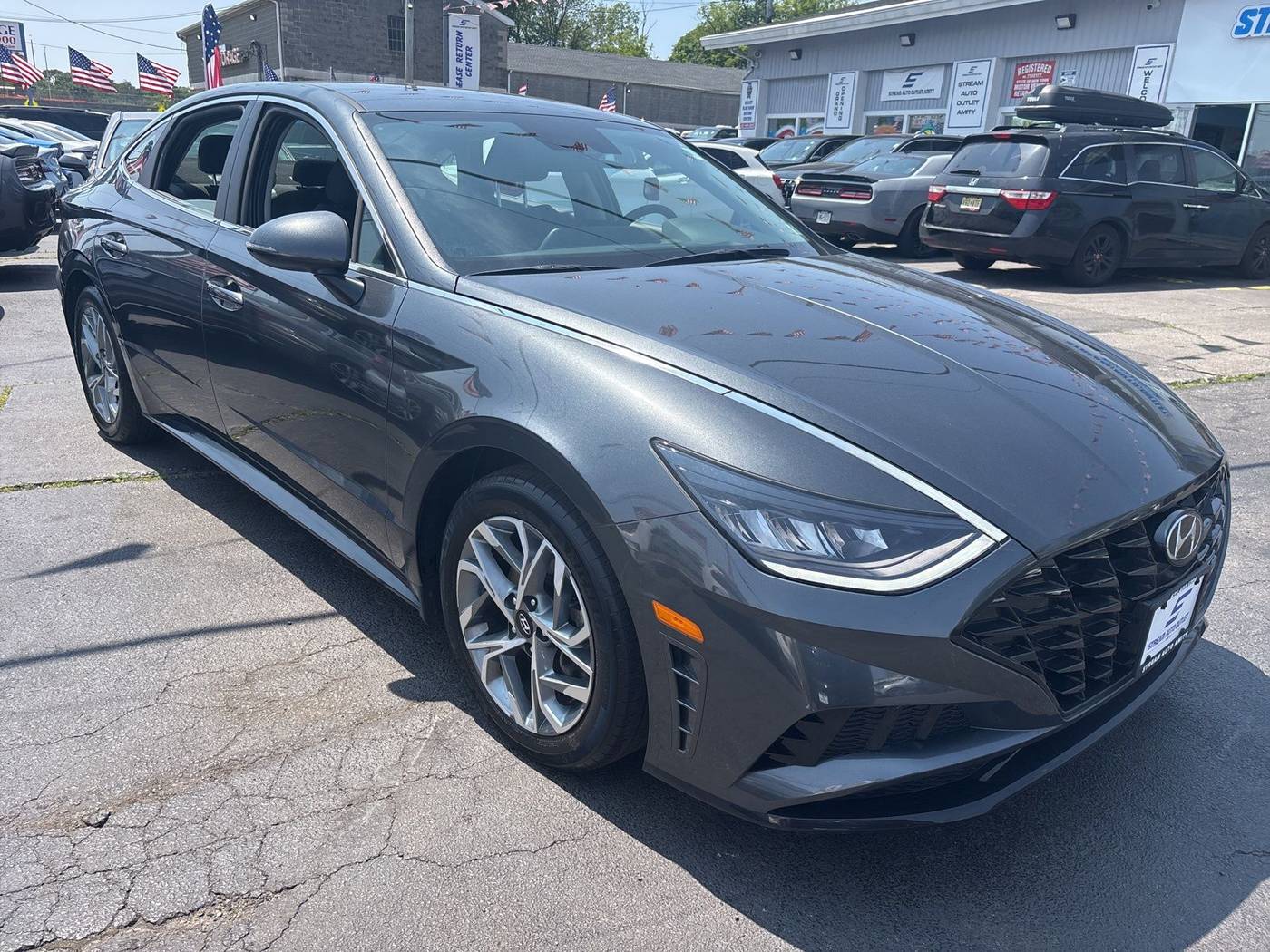 2022 Hyundai Sonata SEL — Sedan — 19,136 mi — Amityville, NY