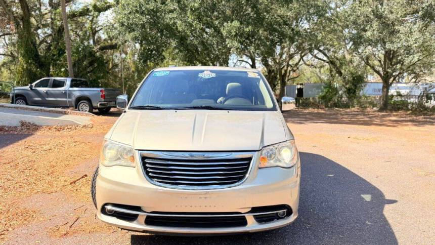 2012 Chrysler Town & Country Limited — Minivan — 113,137 mi — Tampa, FL