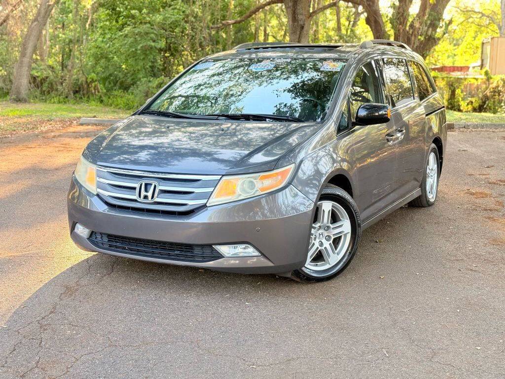 2013 Honda Odyssey Touring Elite — Minivan — 118,573 mi — Tampa, FL