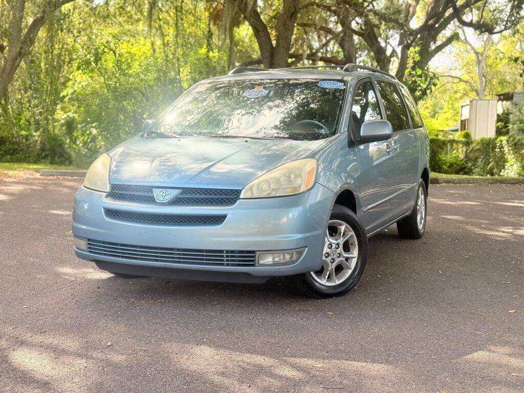 2005 Toyota Sienna XLE Limited — Minivan — 135,242 mi — Tampa, FL