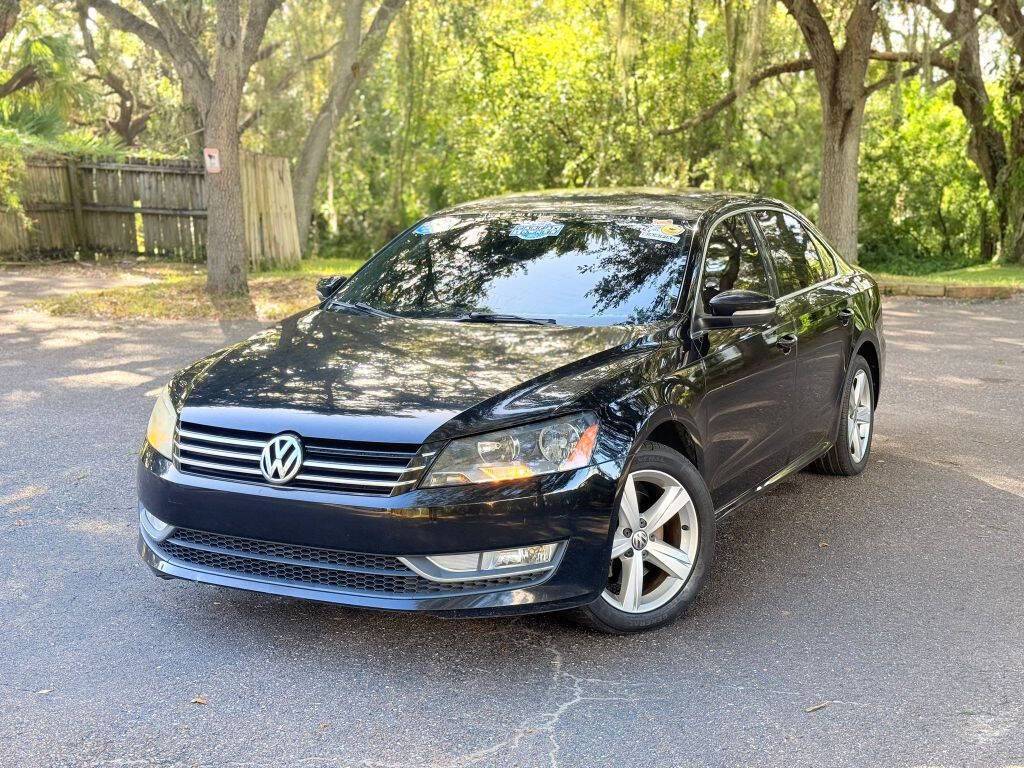 2015 Volkswagen Passat 1.8T Limited Edition — Sedan — 118,124 mi — Tampa, FL