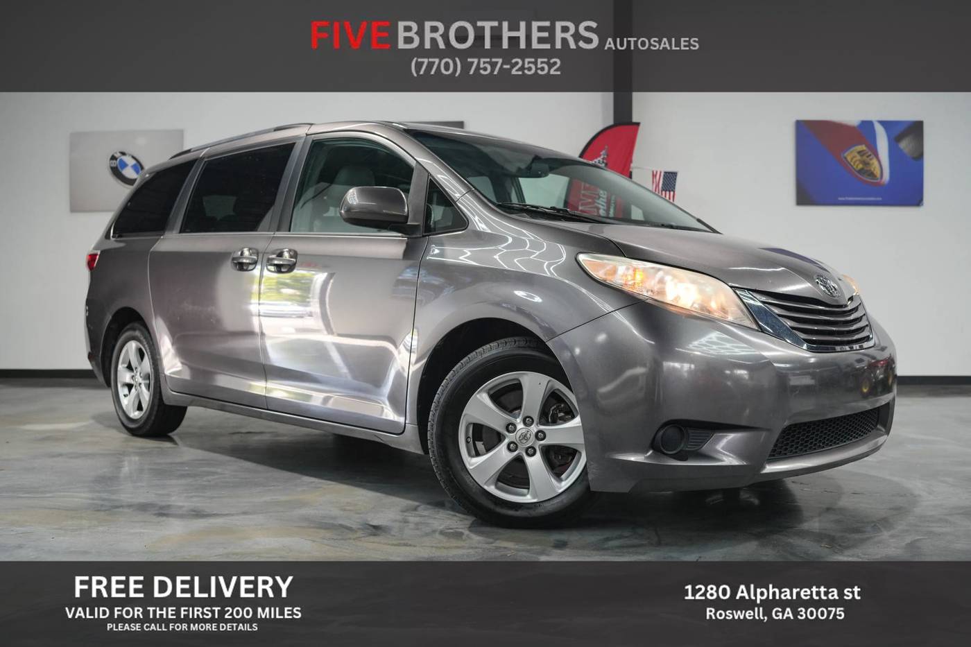 2015 Toyota Sienna LE — Minivan — 168,600 mi — Roswell, GA