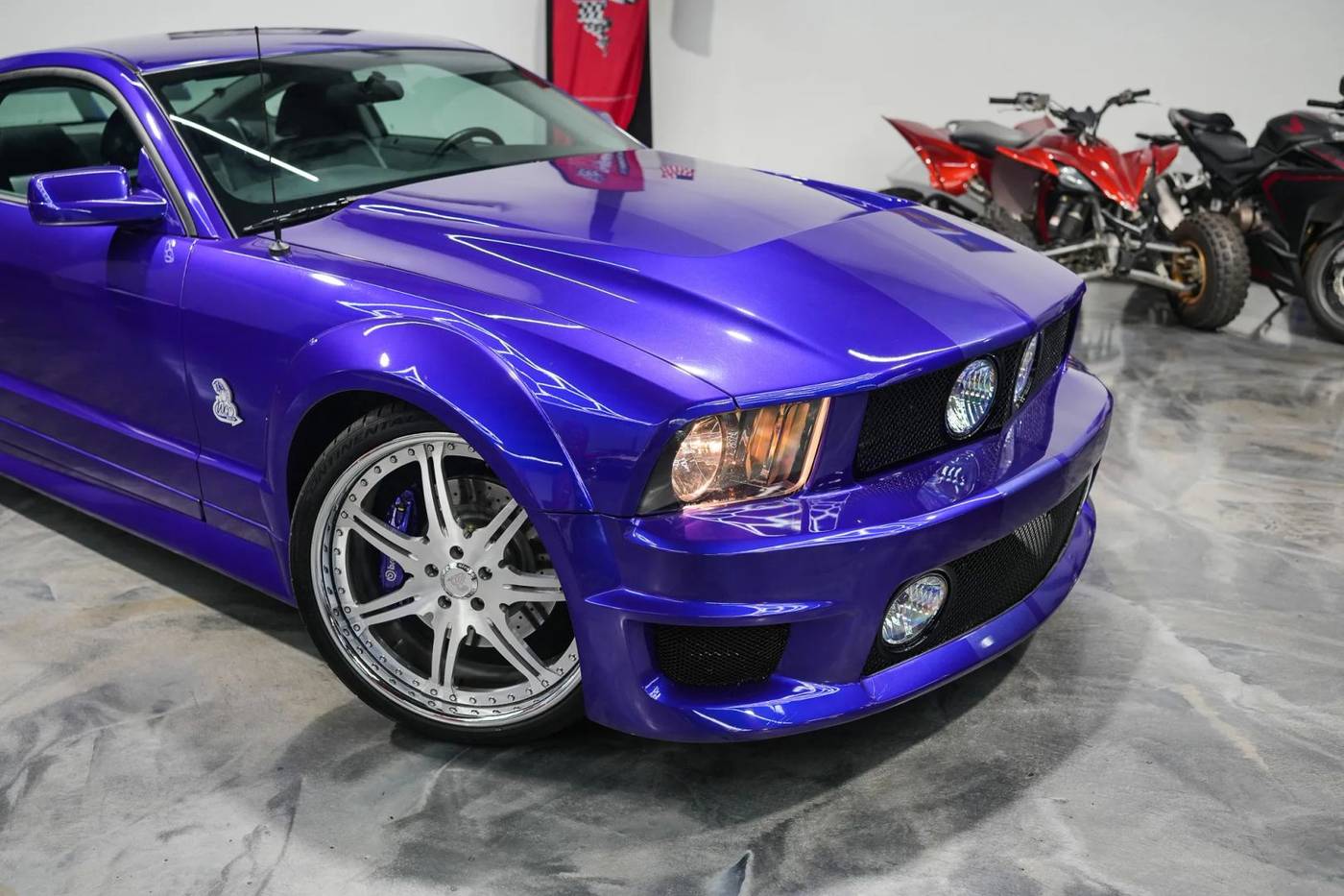 2007 Ford Mustang GT Deluxe — Coupe — 697 mi — Roswell, GA