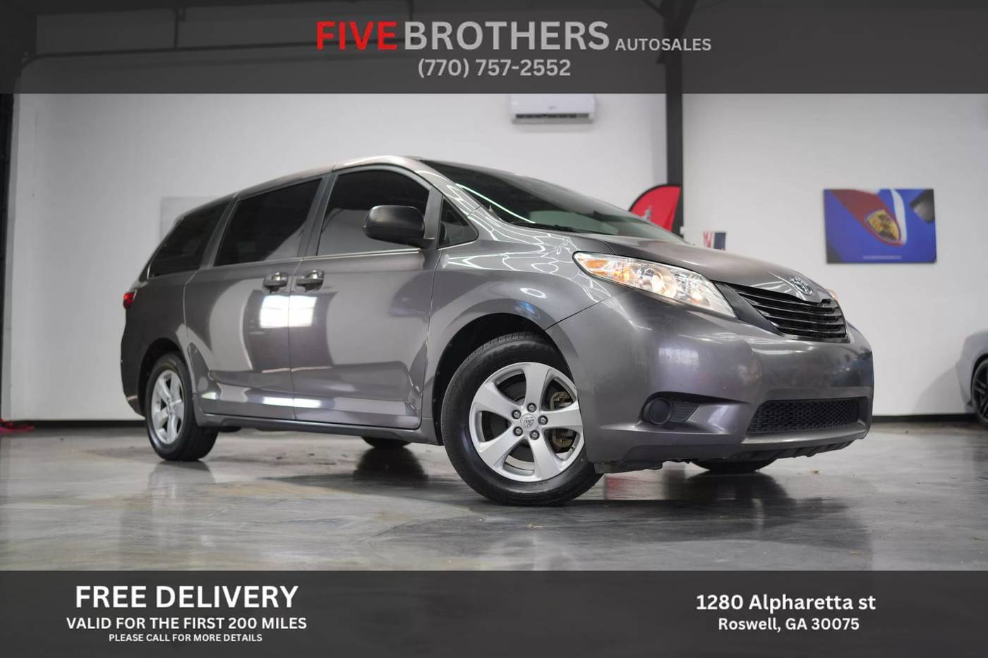 2017 Toyota Sienna L — Minivan — 138,267 mi — Roswell, GA