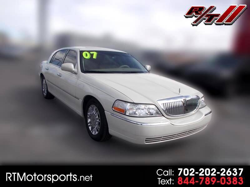2007 Lincoln Town Car Signature Limited — Sedan — 137,175 mi — Las Vegas, NV