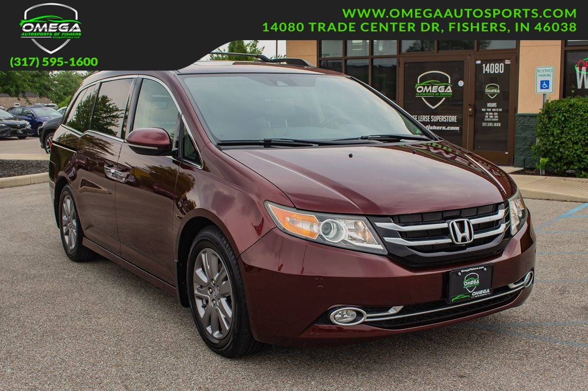 2016 Honda Odyssey Touring Elite — Minivan — 102,103 mi — Fishers, IN