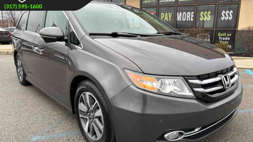 2015 Honda Odyssey Touring — Minivan — 116,078 mi — Fishers, IN