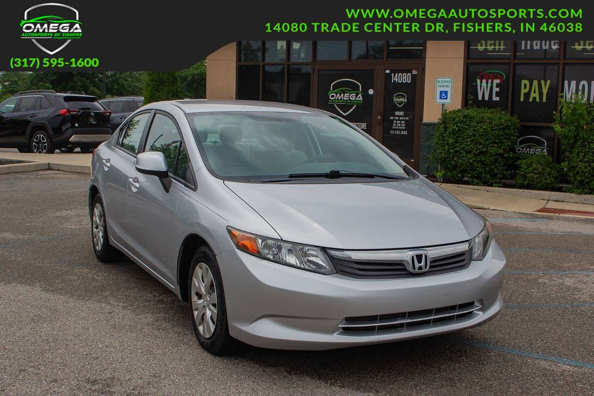 2012 Honda Civic LX — Sedan — 17,680 mi — Fishers, IN