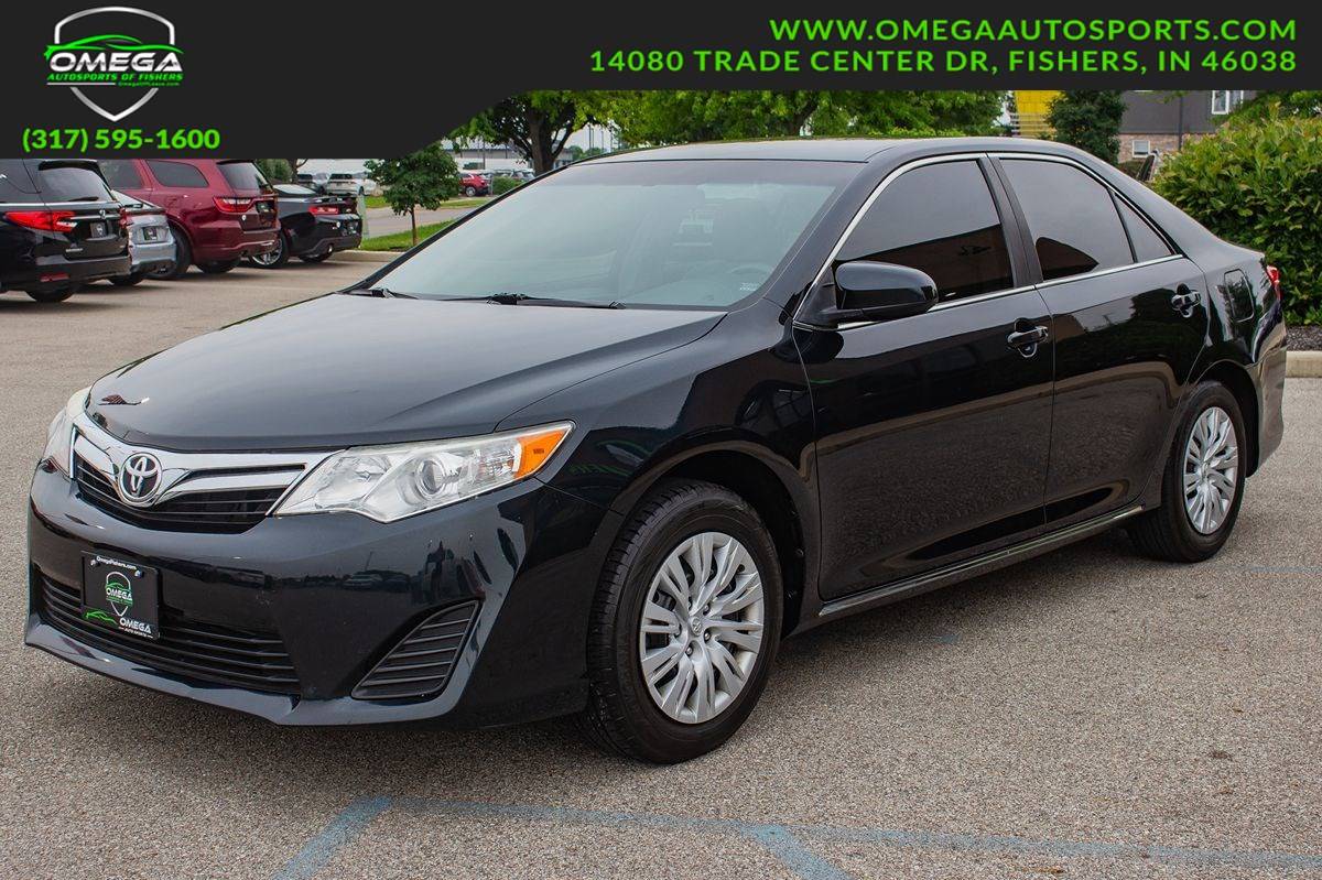 2012 Toyota Camry LE — Sedan — 92,596 mi — Fishers, IN