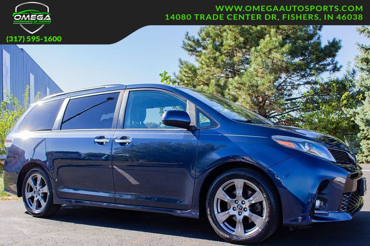 2018 Toyota Sienna SE — Minivan — 88,972 mi — Fishers, IN