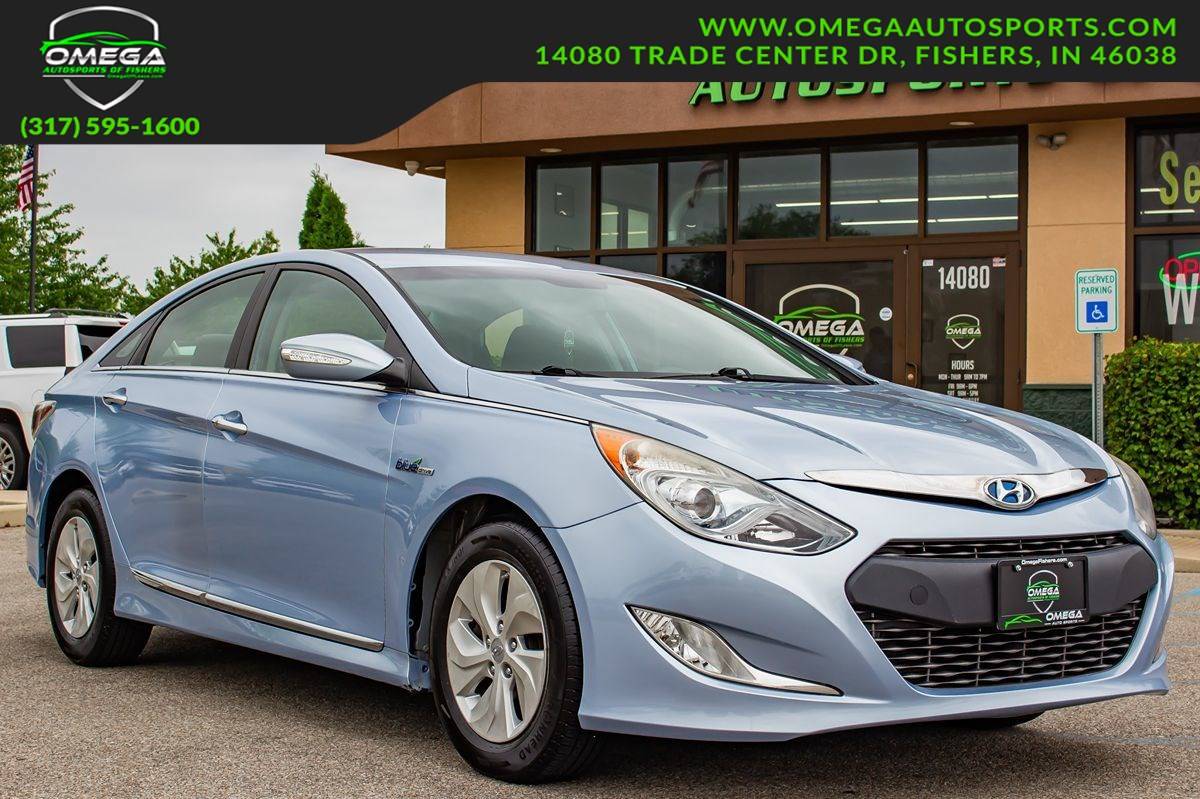 2015 Hyundai Sonata Hybrid Base — Sedan — 102,582 mi — Fishers, IN
