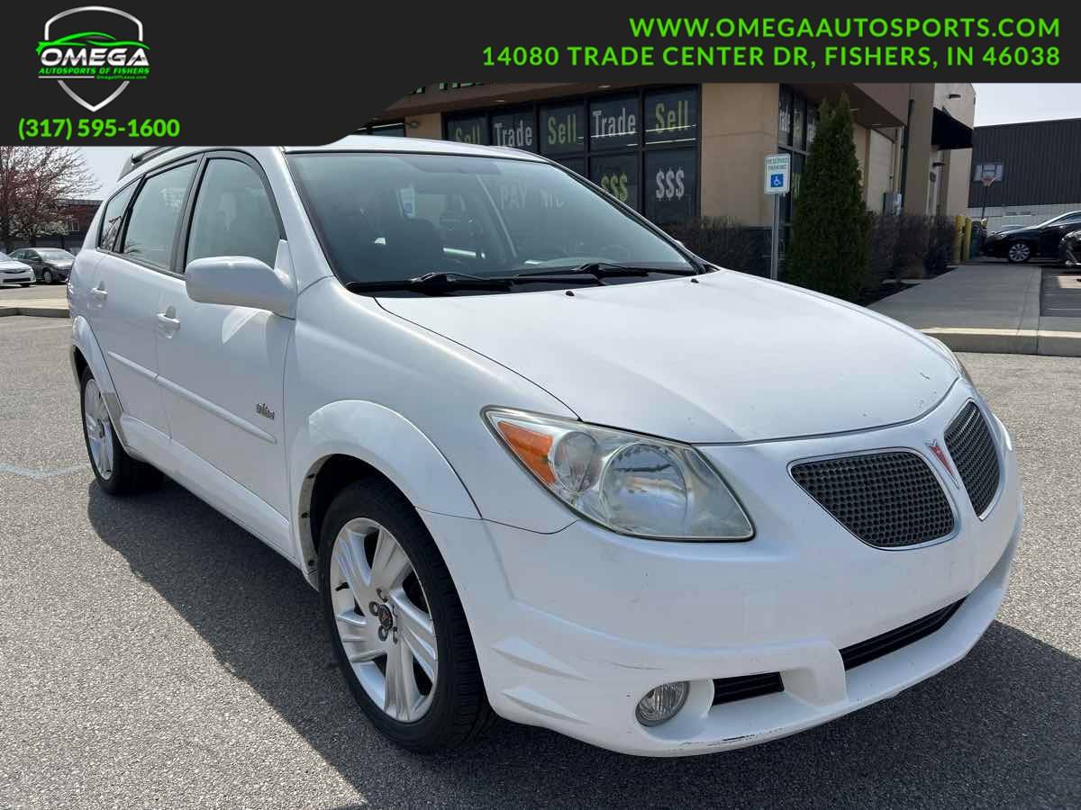 2005 Pontiac Vibe Base — Sedan — 157,201 mi — Fishers, IN