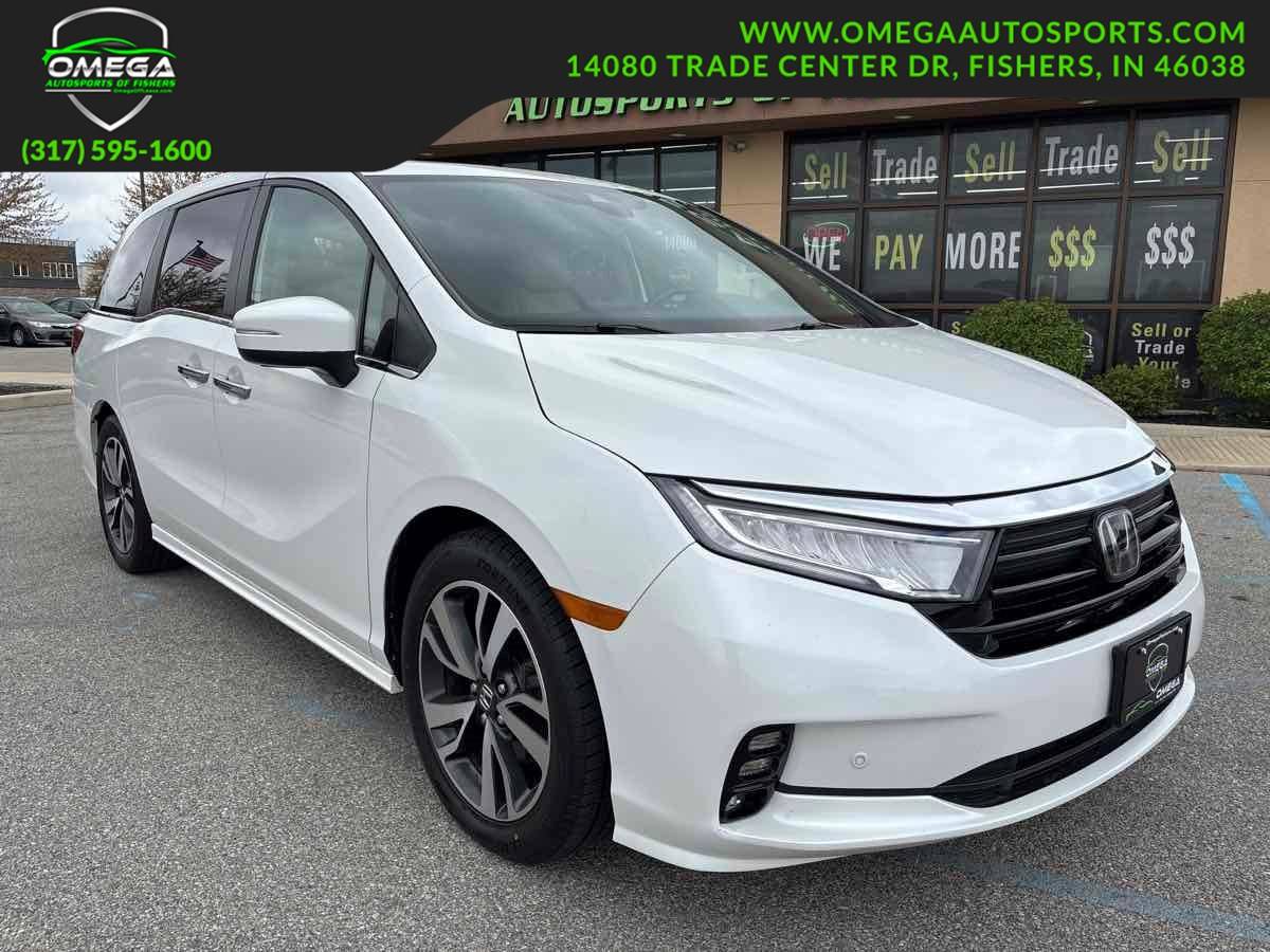 2021 Honda Odyssey Touring — Minivan — 105,608 mi — Fishers, IN