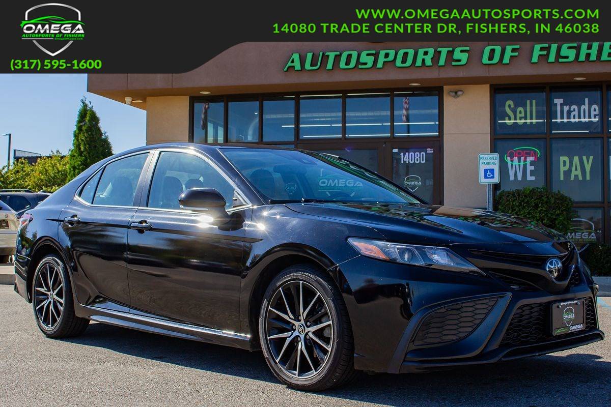 2022 Toyota Camry SE Nightshade — Sedan — 71,748 mi — Fishers, IN