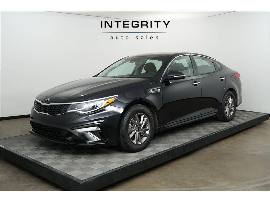2020 Kia Optima LX — Sedan — 115,726 mi — Sacramento, CA