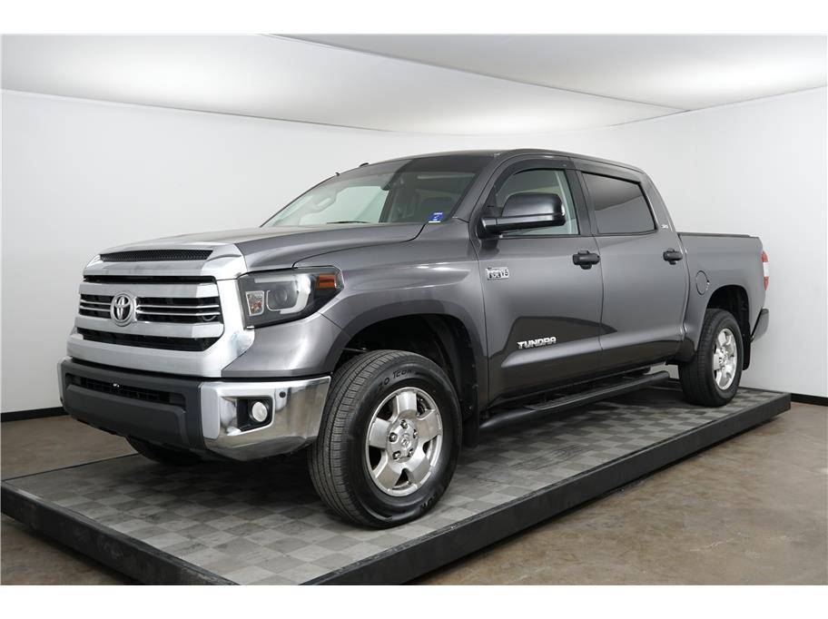 2017 Toyota Tundra SR5
