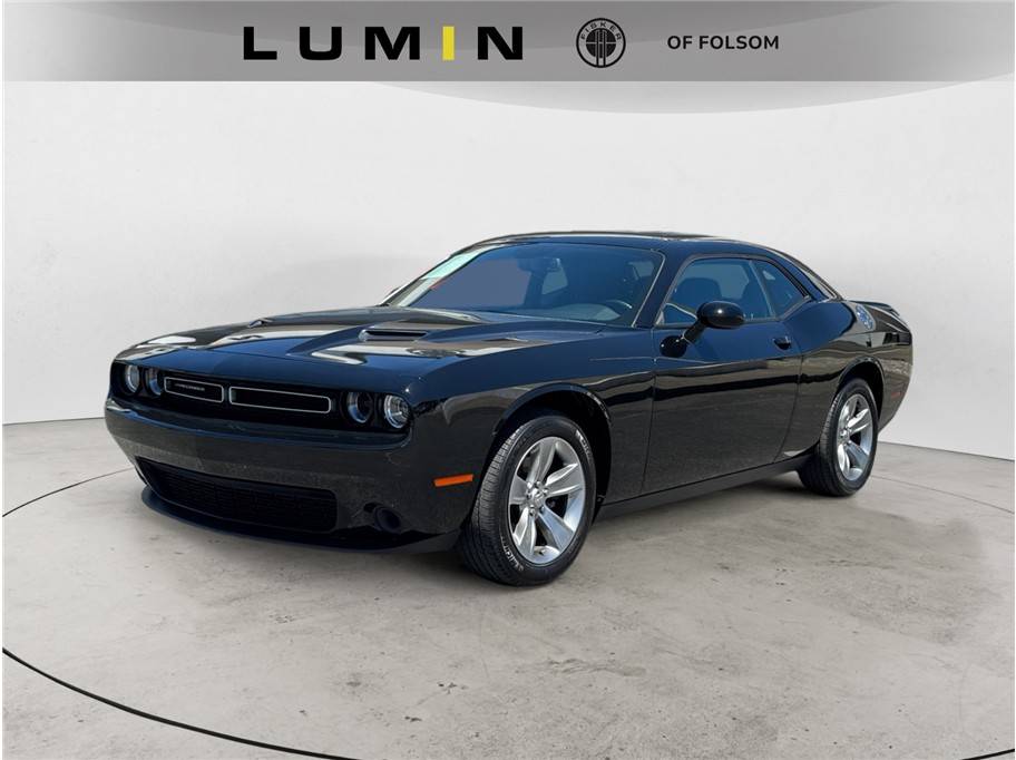 2019 Dodge Challenger SXT — Coupe — 18,843 mi — Sacramento, CA
