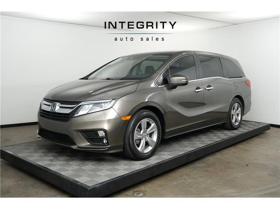2018 Honda Odyssey EX-L — Minivan — 104,321 mi — Sacramento, CA