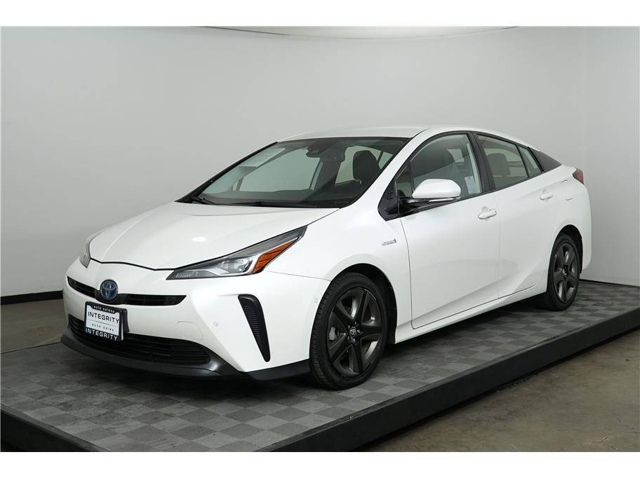 2019 Toyota Prius XLE — Hatchback — 72,909 mi — Sacramento, CA