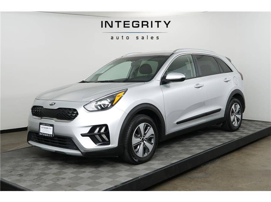 2020 Kia Niro Hybrid LX — SUV — 141,431 mi — Sacramento, CA