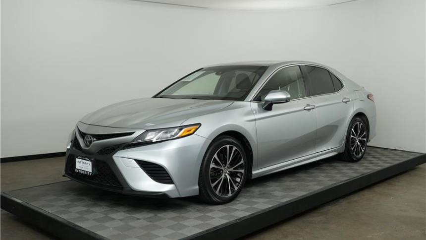 2018 Toyota Camry SE — Sedan — 132,174 mi — Sacramento, CA
