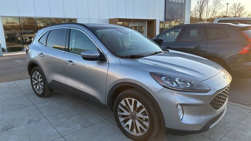 2022 Ford Escape Titanium — SUV — 35,947 mi — Wilmington, NC