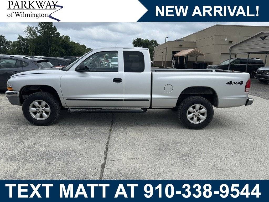 2004 Dodge Dakota SLT — Pickup Truck — 83,484 mi — Wilmington, NC