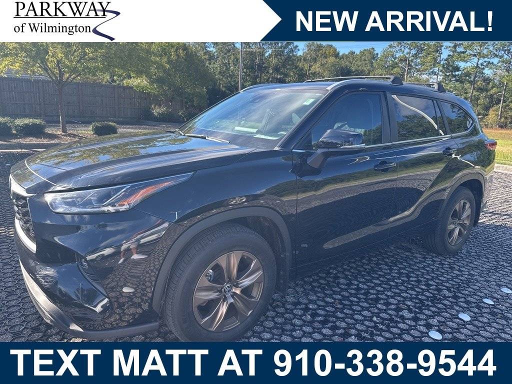 2023 Toyota Highlander Hybrid Bronze Edition — SUV — 40,416 mi — Wilmington, NC