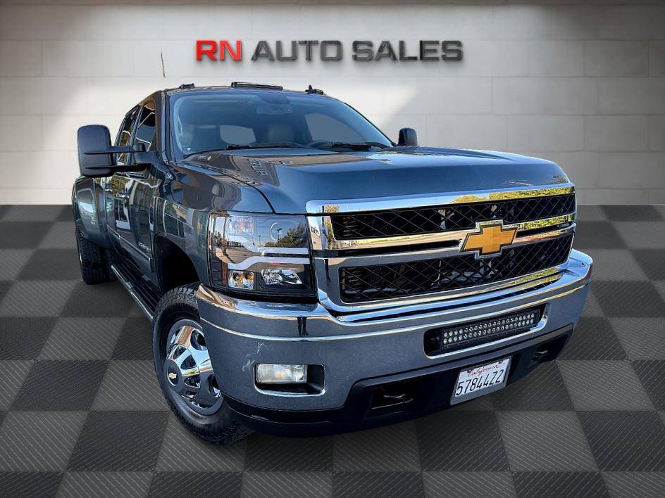 2011 Chevrolet Silverado 3500HD LTZ — Pickup Truck — 148,000 mi — Sacramento, CA