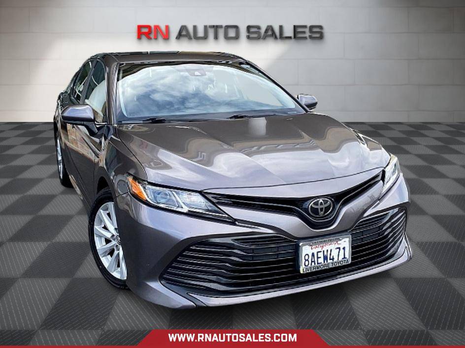 2018 Toyota Camry LE — Sedan — 136,000 mi — Sacramento, CA
