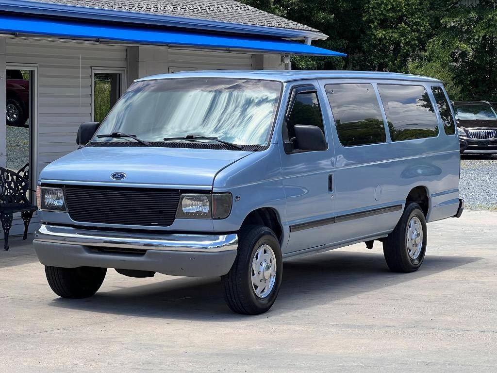 1998 Ford E-350 XLT