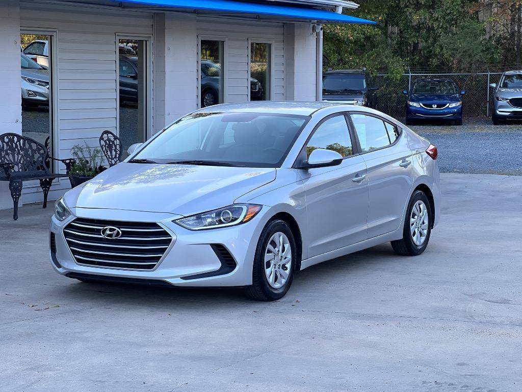 2018 Hyundai Elantra SE — Sedan — 125,050 mi — Matthews, NC