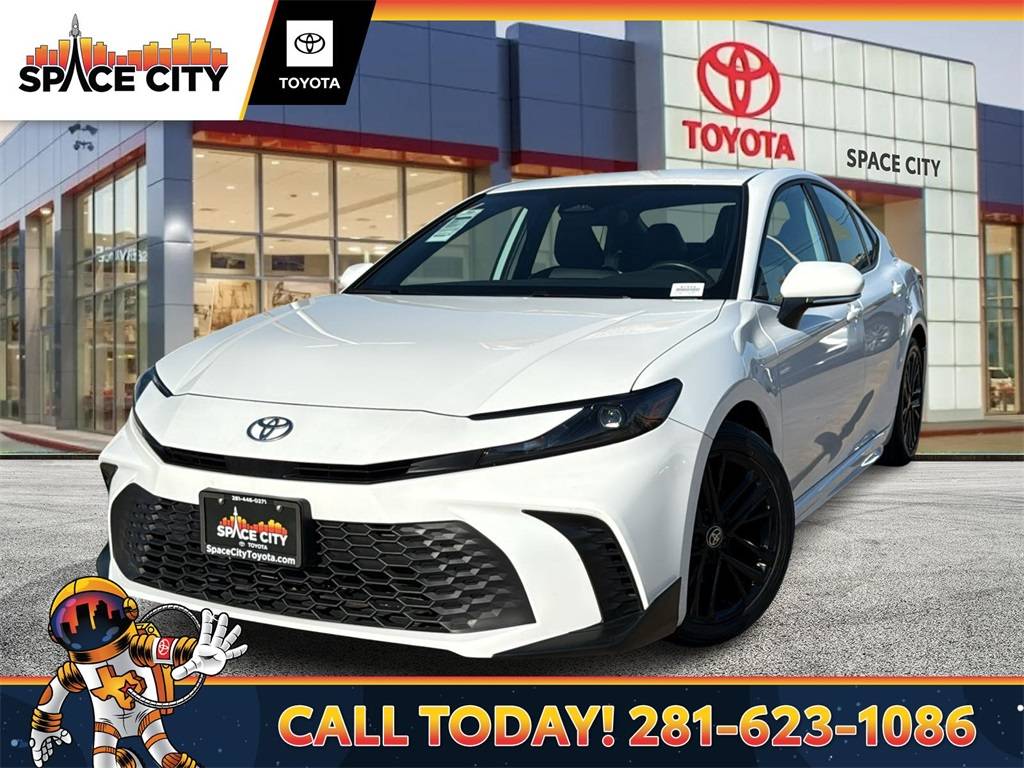 2025 Toyota Camry Hybrid SE — Sedan — 17,341 mi — Humble, TX