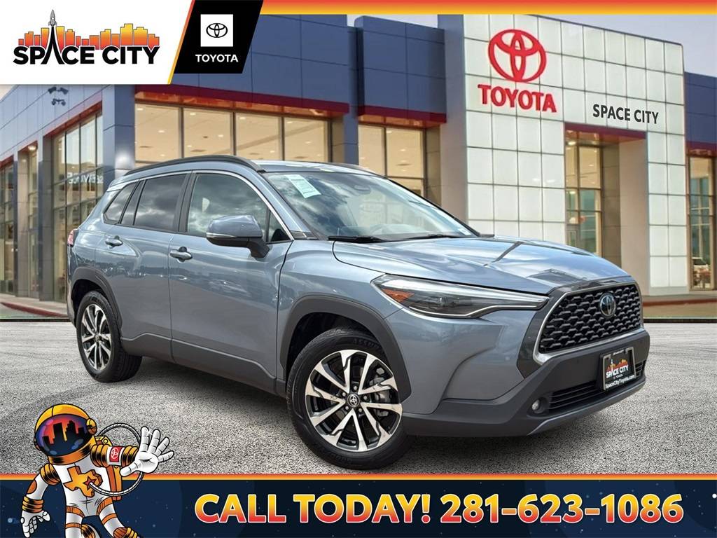 2023 Toyota Corolla Cross XLE — SUV — 28,623 mi — Humble, TX