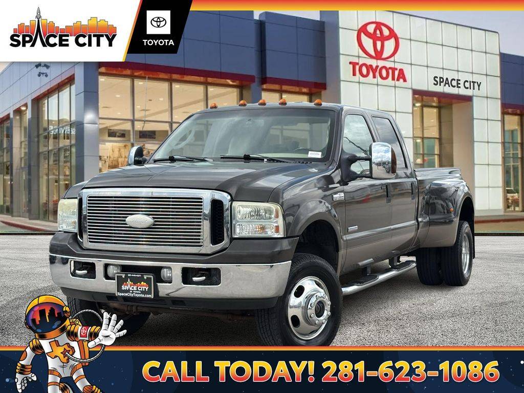 2006 Ford Super Duty F-350 Lariat — Pickup Truck — 145,000 mi — Humble, TX