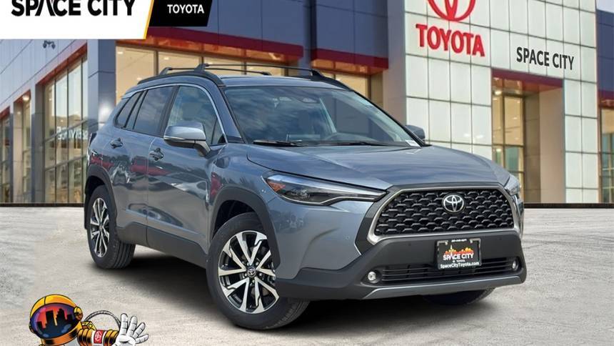 2024 Toyota Corolla Cross XLE — SUV — 4,965 mi — Humble, TX