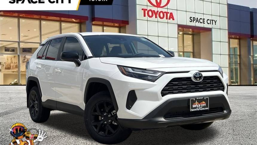2024 Toyota RAV4 LE — SUV — 7,332 mi — Humble, TX