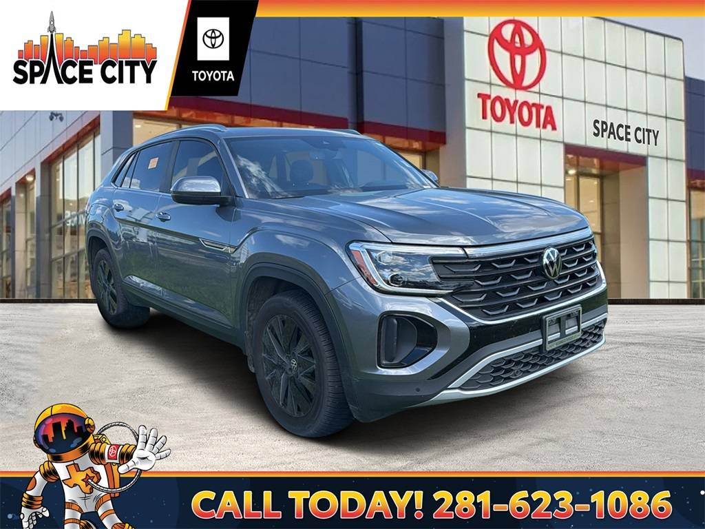 2024 Volkswagen Atlas Cross Sport SE with Technology — SUV — 17,835 mi — Humble, TX