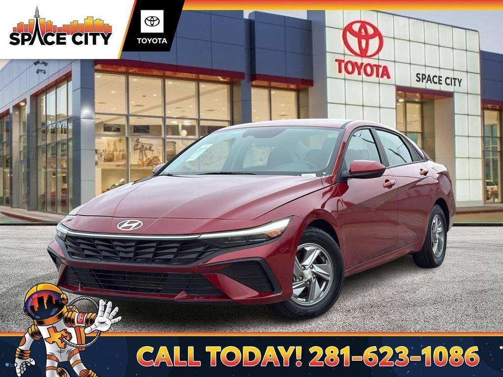 2025 Hyundai Elantra SE — Sedan — 27,460 mi — Humble, TX