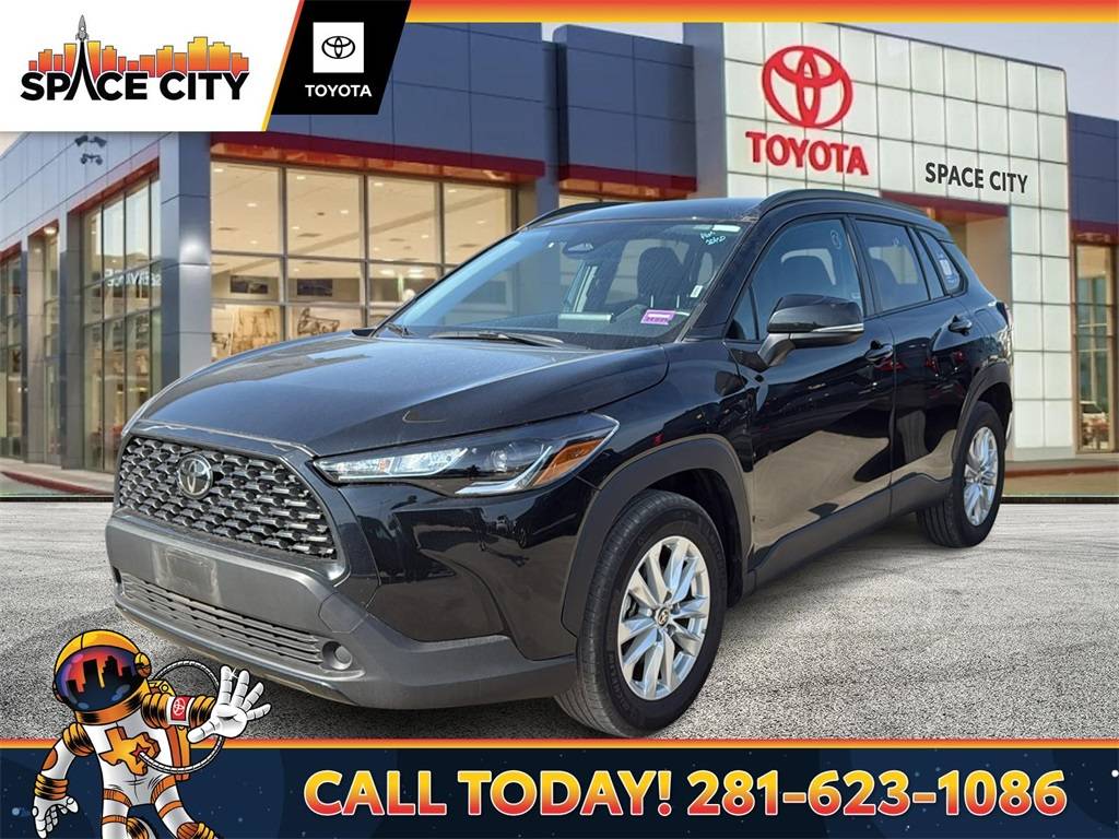 2024 Toyota Corolla Cross LE — SUV — 35,438 mi — Humble, TX