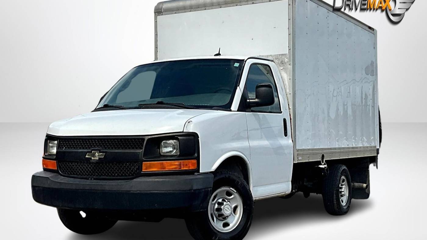 2015 Chevrolet Express Commercial Cutaway 3500 — Chassis Cab Truck — 148,875 mi — Southaven, MS