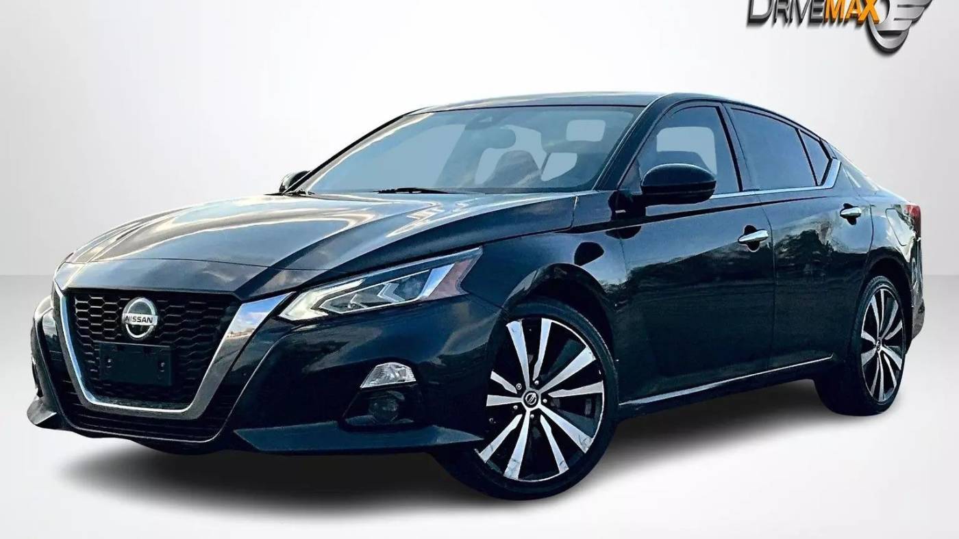 2019 Nissan Altima Platinum — Sedan — 137,681 mi — Southaven, MS
