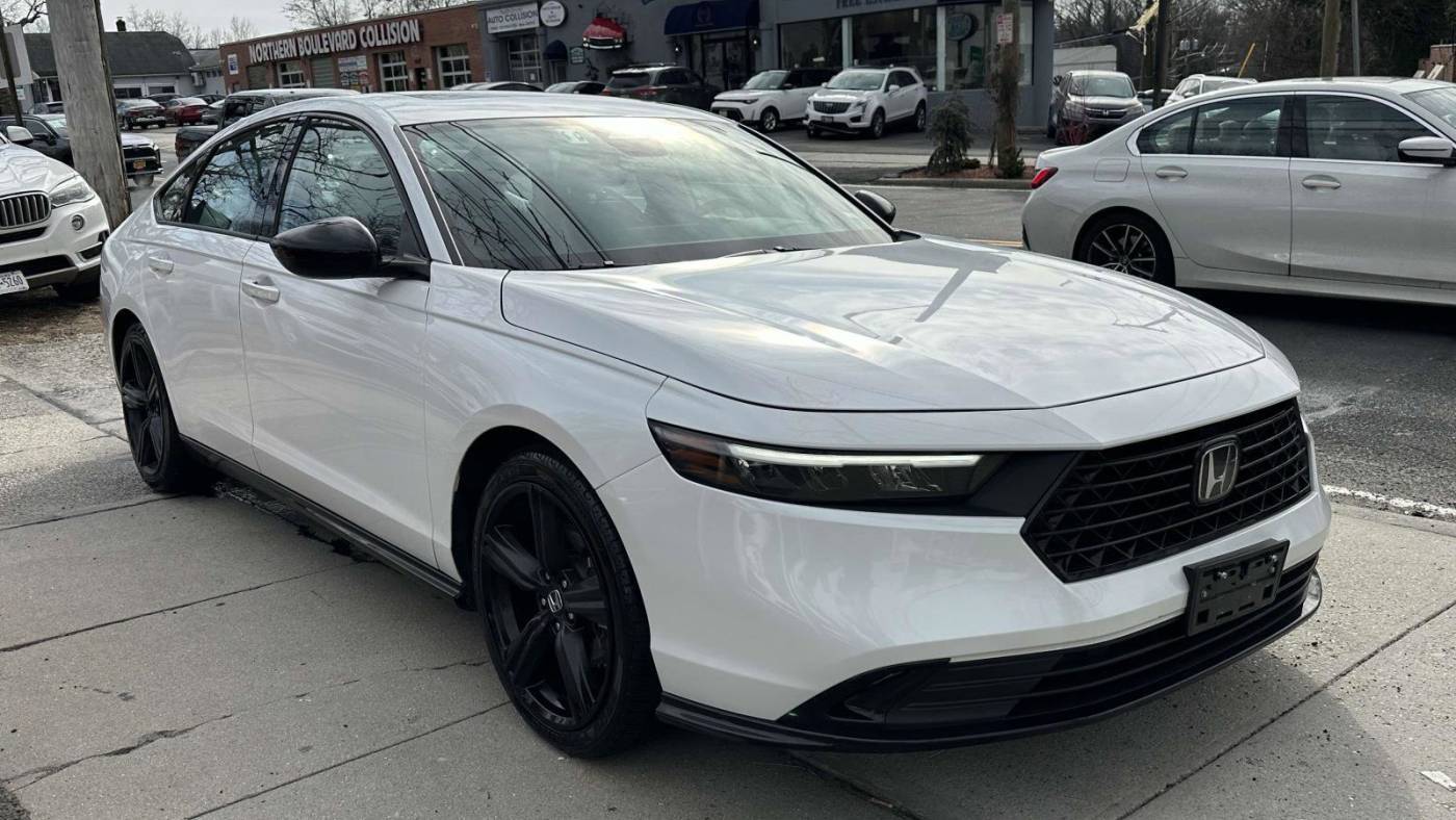 2023 Honda Accord Hybrid Sport-L