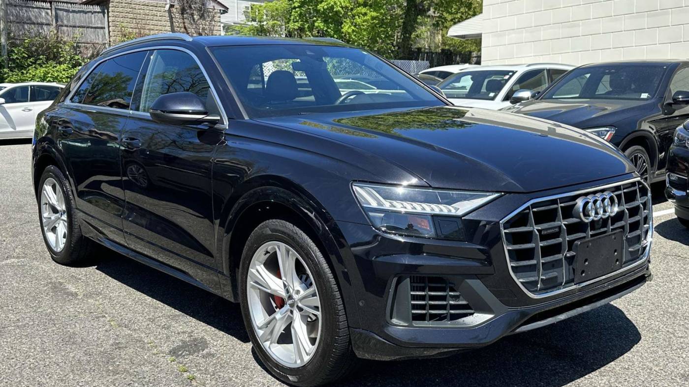 2019 Audi Q8 quattro Premium Plus 55 TFSI