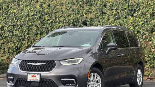 2022 Chrysler Pacifica Touring L — Minivan — 80,168 mi — San Jose, CA