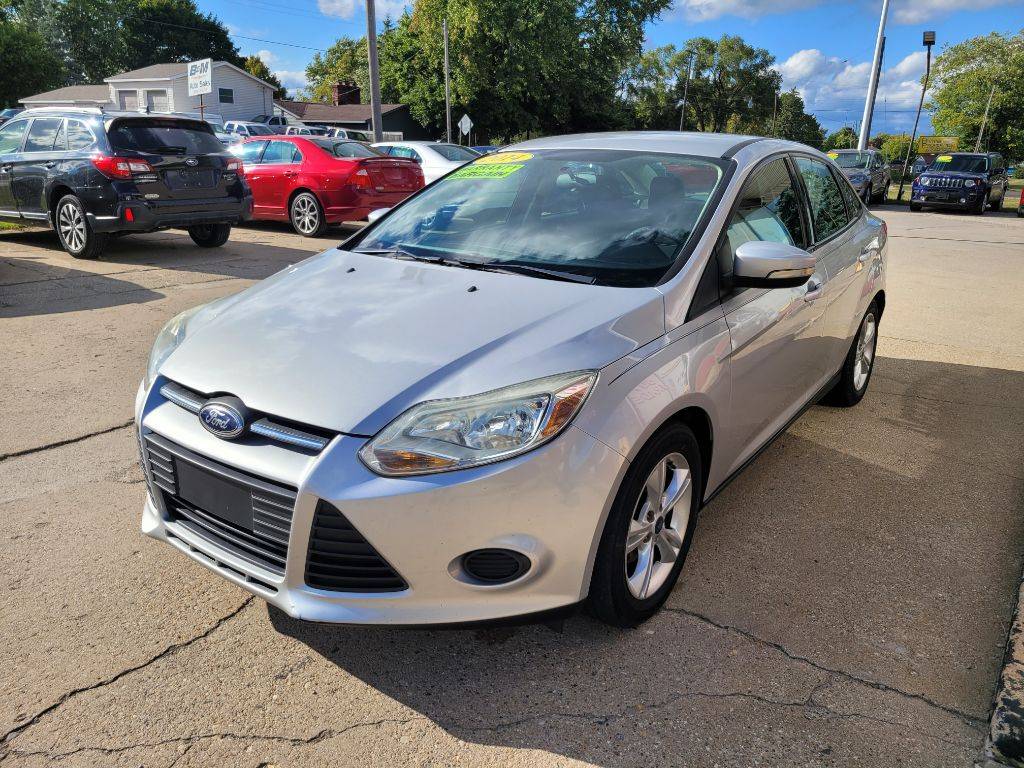 2014 Ford Focus SE — Sedan — 103,398 mi — Clare, MI