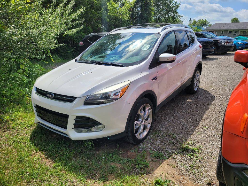 2013 Ford Escape Titanium — SUV — 110,751 mi — Clare, MI