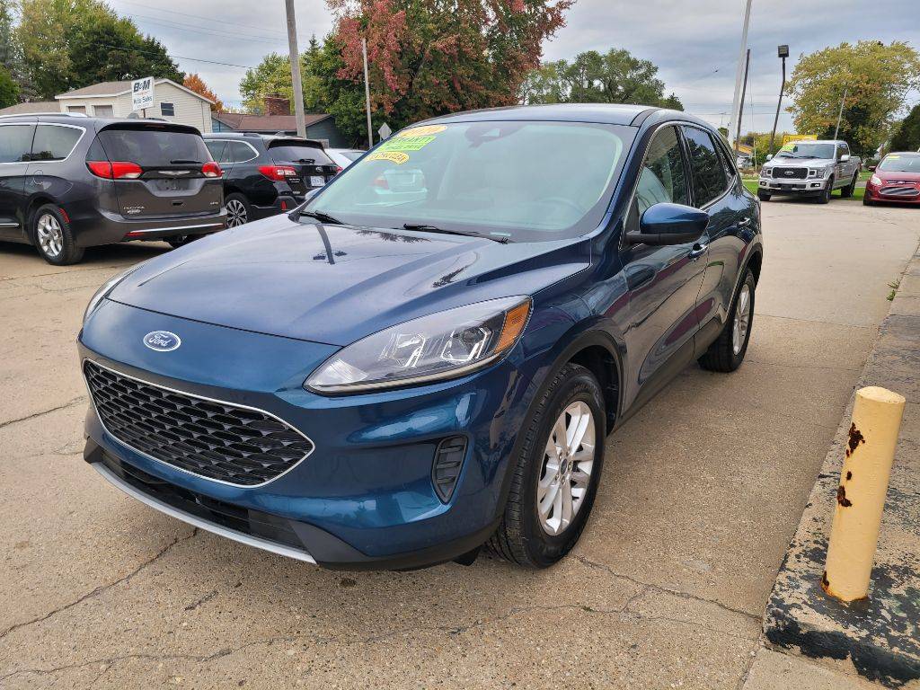 2020 Ford Escape SE — SUV — 98,627 mi — Clare, MI