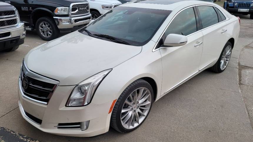 2014 Cadillac XTS Platinum — Sedan — 117,195 mi — Clare, MI