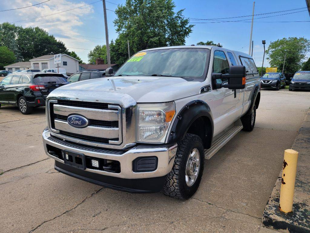 2016 Ford Super Duty F-350 XLT — Pickup Truck — 186,752 mi — Clare, MI
